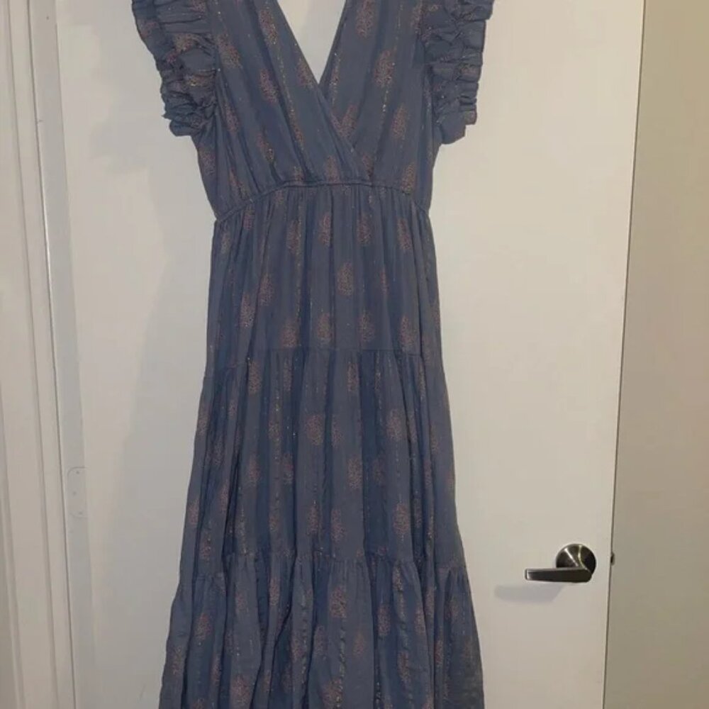 Chic Blue Paisley Maxi Dress